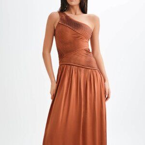 Meshki - Jenna One Shoulder Pleated Maxi Dress - Wood (Size Large)